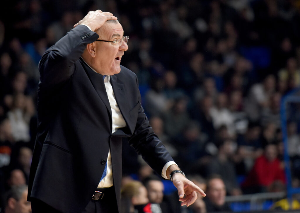 Buducnost Voli Podgorica v Anadolu Efes Istanbul - Turkish Airlines EuroLeague