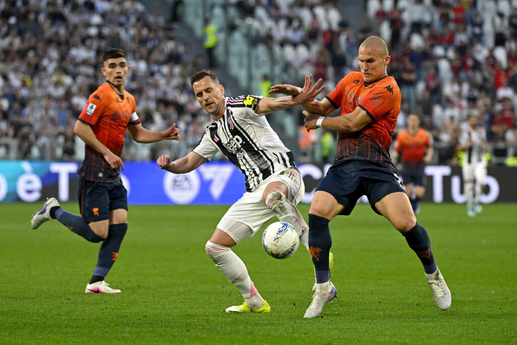 Juventus FC v Genoa CFC - Serie A