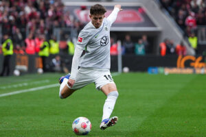 Lindstrom Wolfsburg