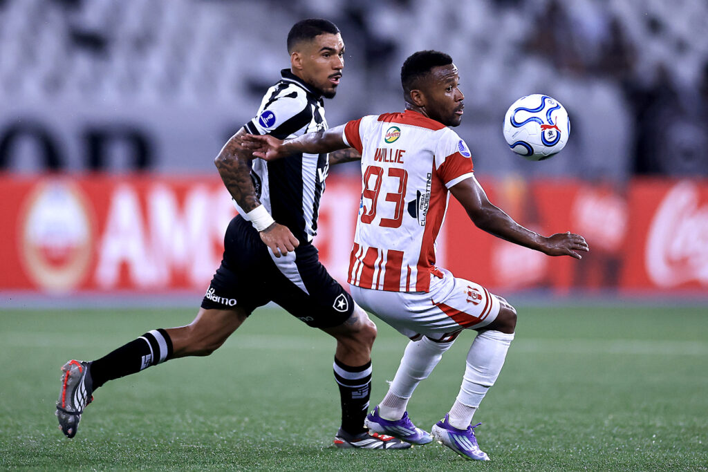 Botafogo v Independiente Petrolero - Copa CONMEBOL Sudamericana 2026