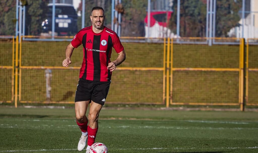 Maksimovic