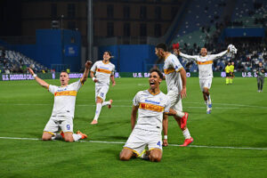 Lecce vince