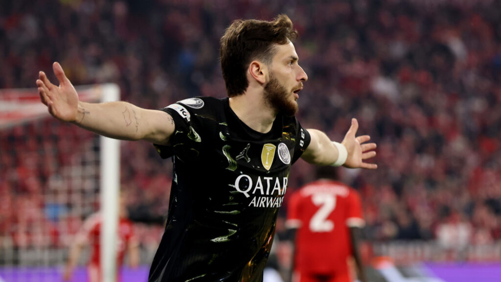 Kvaratskhelia PSG